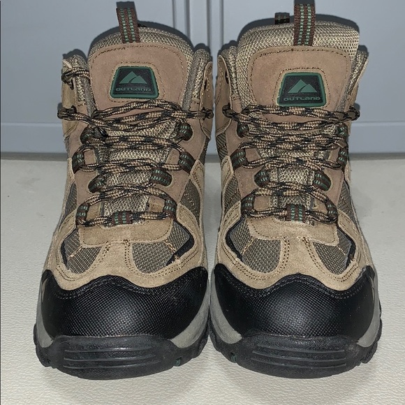 outland hiking boots